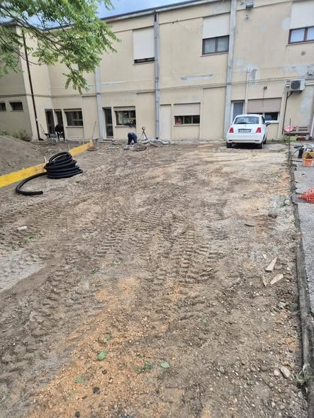 Fasi del cantiere del piazzale
